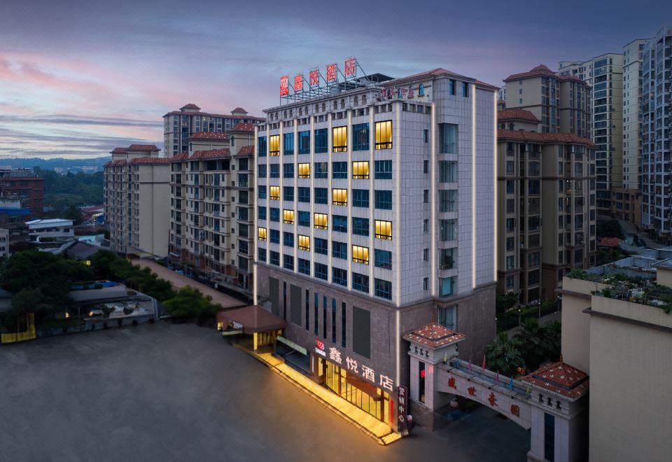 hotel overview picture