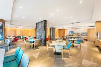 Holiday Inn Express Sanya Bay