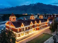 全季酒店（塔什庫爾幹紅其拉甫路店） 鄰近石頭城歷史文化陳列館的酒店