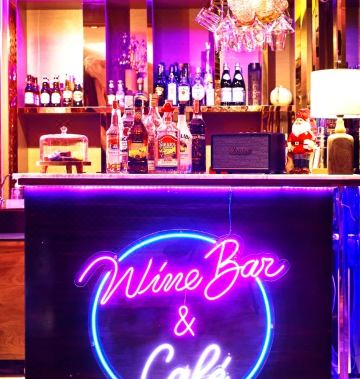 4. 비조텔 프리미어..