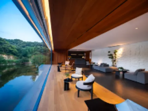 Bailuzhou Homestay