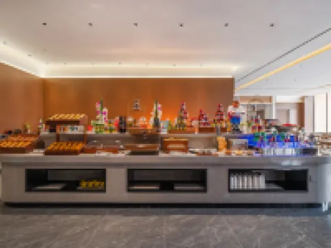Grand Rezen Songpan (HuanglongJiuzhai High-speed Railway Station) Hotels in Songpan
