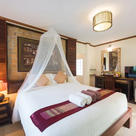 Ao Cho Grandview Hideaway Resort