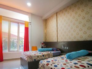 Guest House Tunas Daud Near Universitas Kristen Artha Wacana Kupang Mitra RedDoorz