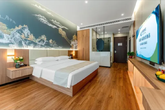 Haiyue Hotel (Xiaoyi City Government Wanda Plaza)