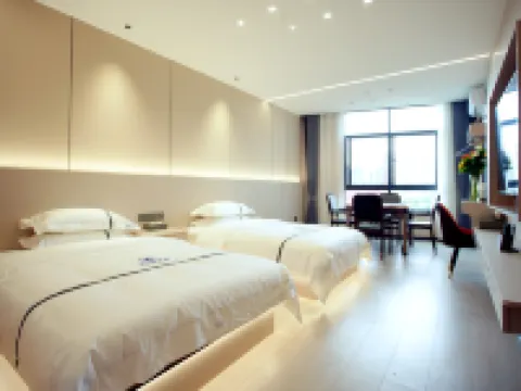 Maitreya Lake Riverside Homestay (Huquan Water Town Tourist Resort Branch) Hotels in Mile