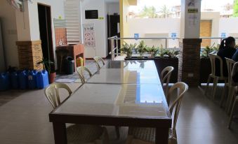 Sea Jewel Hotel Puerto Galera powered by Cocotel