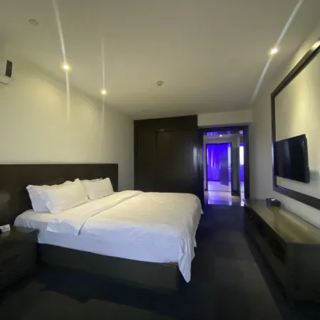 Chasing Wind Esports Hotel ( Kunshan High Speed Railway South Station Chaoyang West Road Branch)