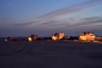 Bab Al Nojoum Bateen Liwa