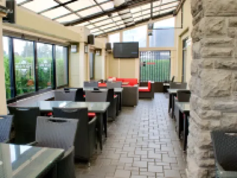 Holiday Inn VANCOUVER AIRPORT- RICHMOND by IHG โรงแรมในแวนคูเวอร์