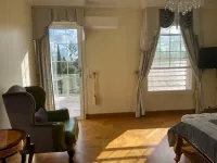 Chateau Le Marais Hotels in Blueys Beach