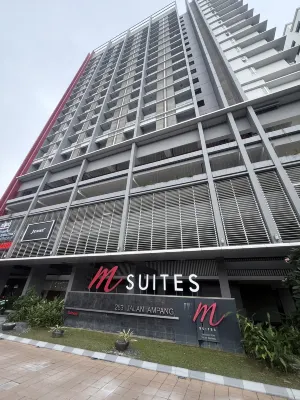 Cozy Downtown 2BR at M Suites@7, Embassy Row Hotel a Desa Pahlawan
