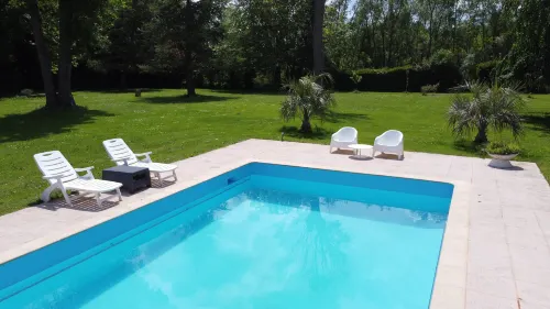 paradisiacal chalet on the banks of the Marne Hotels in Isles-lès-Villenoy
