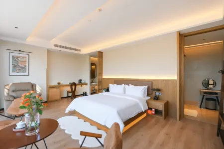 Half a Slice of Star Field Demihoshino Hotel Отели рядом с достопримечательностью «Wudang Mountains Ancient Building Complex»