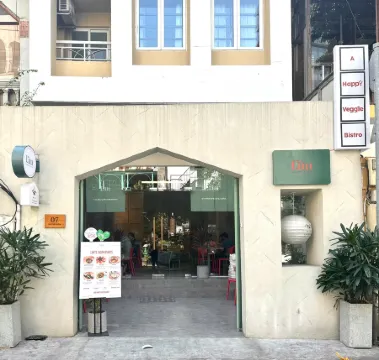 LOCASIS JAPANESE SERVICE APARTMENT