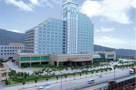 Gladden Hotel (Fenggang Town) Отели рядом с достопримечательностью «Yanhu Park»