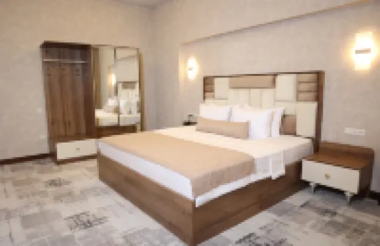 Green Park Hotel