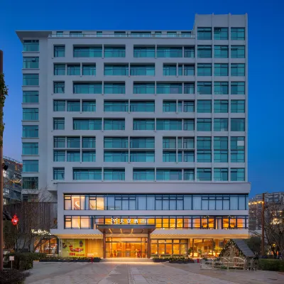 MOne Hotel Hotels near Jiangwan Stadium