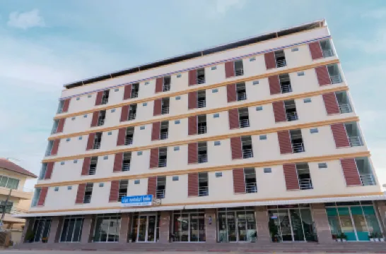 尼查公寓酒店 鄰近蘇迪參地鐵站（MRT-Sutthisan）的酒店