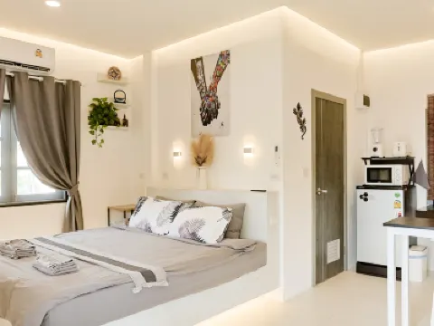 Moonway Bungalows 鄰近Salad Beach的酒店