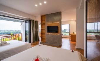 3. Palm Riv..