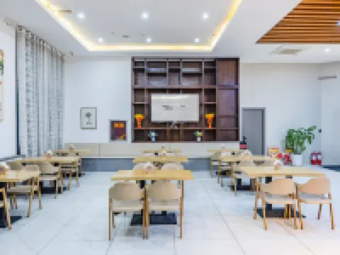 Rushan Shengli Street Municipal Government Manting Light Hotel Hotels in Rushan