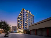 Chaozhipai Hotel (Chaozhou) Hotels near Congxi Ancestral Hall
