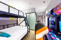 Qian Gaming Chess Homestay (Pingxiang Railway Station Runda International) - Esport