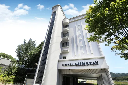 Hotel Winstay - موقف سيارات