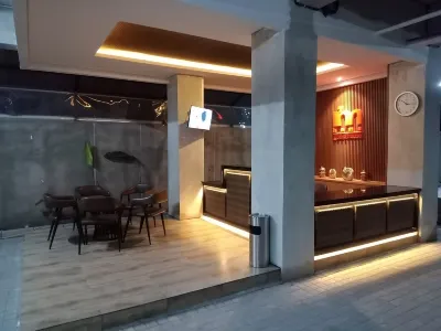 Inn Home Solo Hotel dekat Super Indo Gumpang