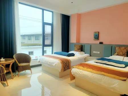 Golden Yijia Homestay (Jinji Peak Cluster Branch)