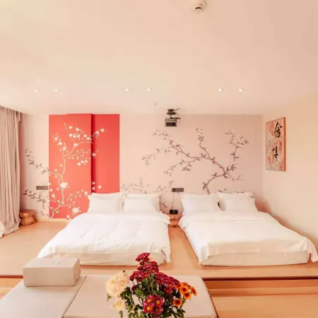 Fengqing Holiday Hotel