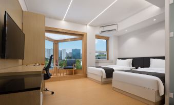Boke Parker · Lake View Hotel (Changsha Huanghua International Airport T2 Terminal Branch)