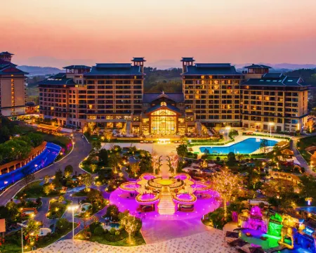 Freely Hover Golden Shuitai Hot Spring Town Hoteles en Condado de Xinxing