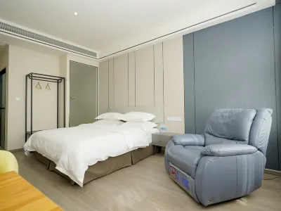 Yunshang Four Seasons Hotel (Langfang Dachang) Hotels near Dachang Film and Television Town