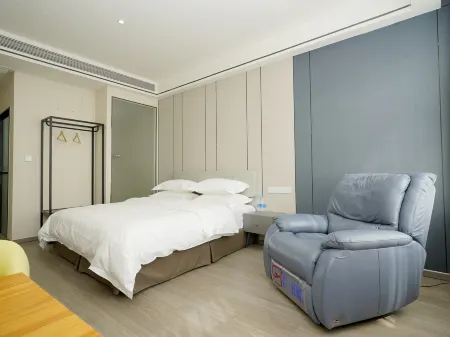 Yunshang Four Seasons Hotel (Langfang Dachang) Отели рядом с достопримечательностью «Dachang Film and Television Town»