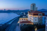 Floral Qingdao Dream Ship Scenic Hotel Hotels in der Nähe von Workers' Stadium