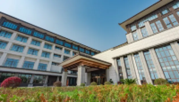 Luling Hotel Hotels in Ji'an County