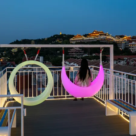 Tai Wan Holiday Hotel