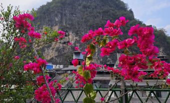 Magnotel Hotel (Guilin Yangshuo West Street LiJiang) - Hizvo