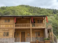 Eman Xiaoyuan Hotels in Zhouqu