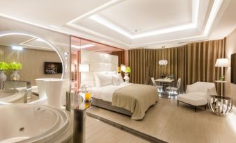 Six Star Motel Taoyuan