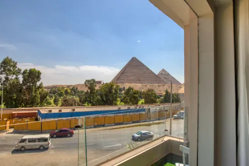 Maria Pyramids House Hotels in Kafr Nassar