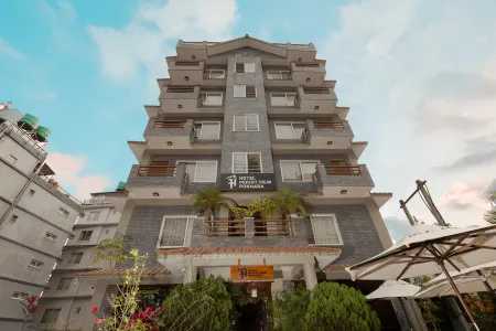 Mount View Pokhara Отели рядом с достопримечательностью «Devi’s Fall Pokhara»