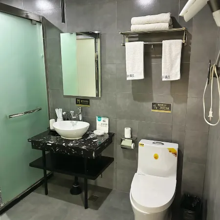Simple Collection Hotel