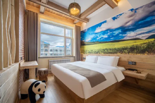 Jifeng International Hotel (Manzhouli Zhongsu Pedestrian Street) Отели рядом с достопримечательностью «Sino-Russian Trade Pedestrian Street»