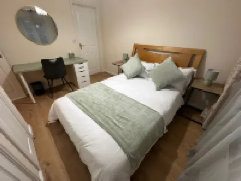 Oxford 4 beds detached house with driveway parking Hotels in 