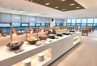 Ramada by Wyndham Gangwon Sokcho - breakfast