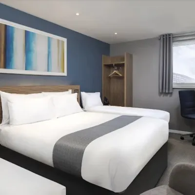 Travelodge London Wimbledon Central Hotels near Tooting