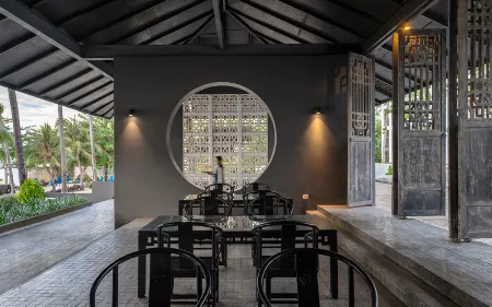 Awa Resort Koh Chang Отели рядом с достопримечательностью «Chao Por Koh Chang Shrine»